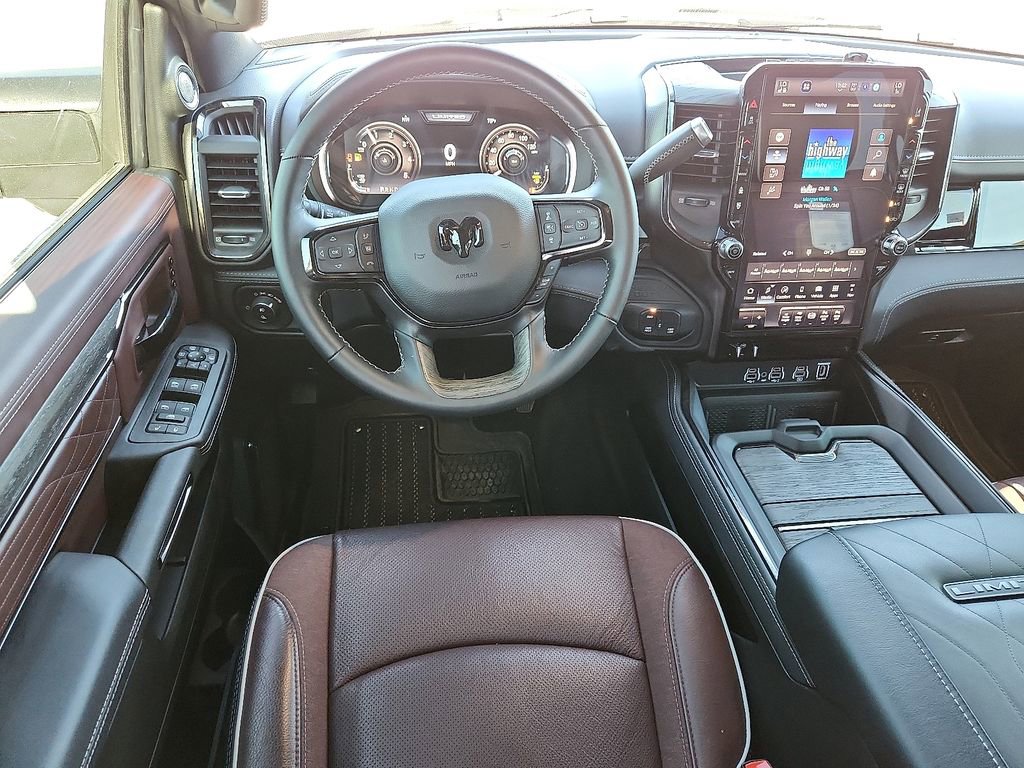 Used 2026 RAM 3500 Limited AWD/4WD image 21