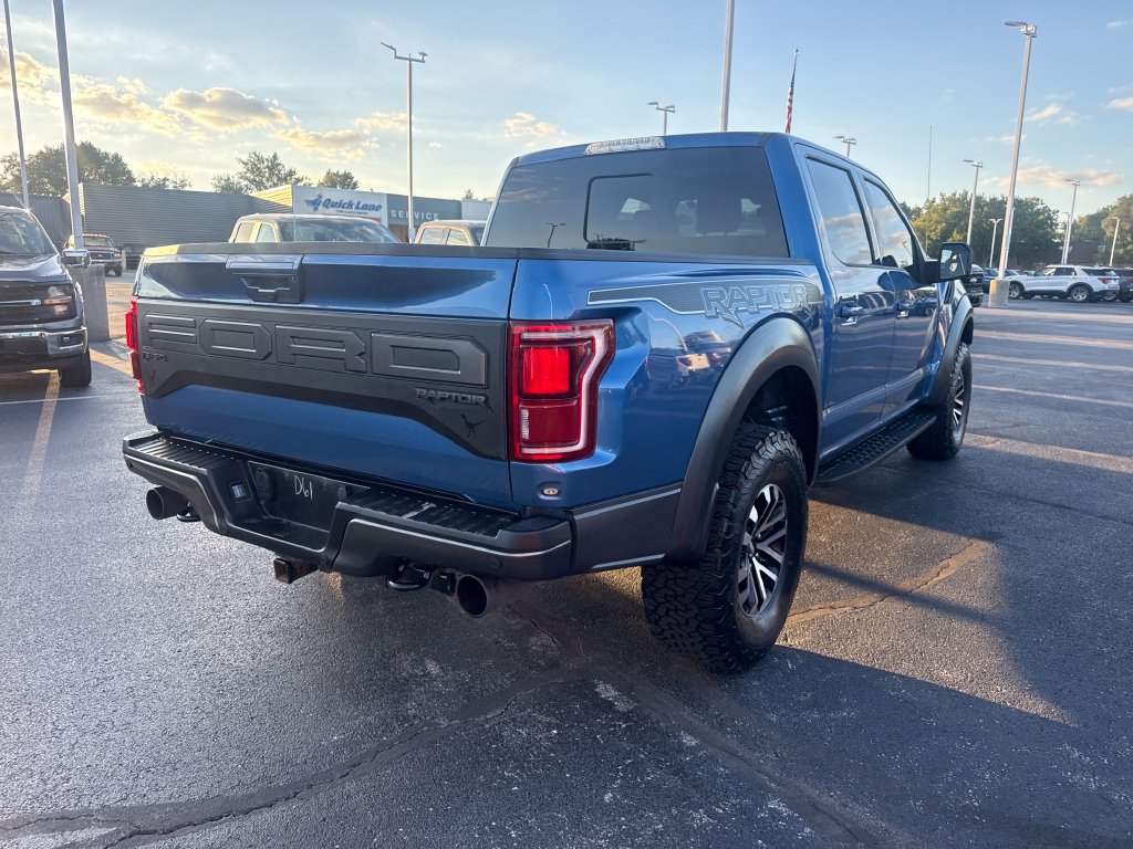 Used 2019 Ford F150 Raptor w/ Equipment Group 802A Luxury AWD/4WD image 7