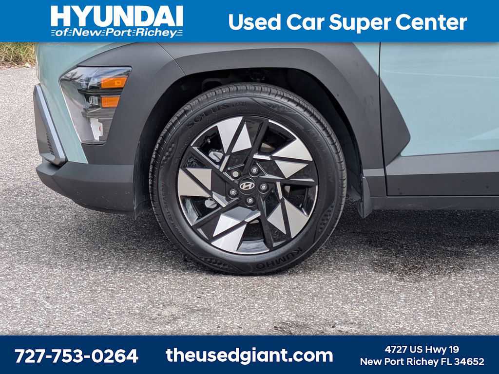 Certified 2024 Hyundai Kona SEL FWD image 10