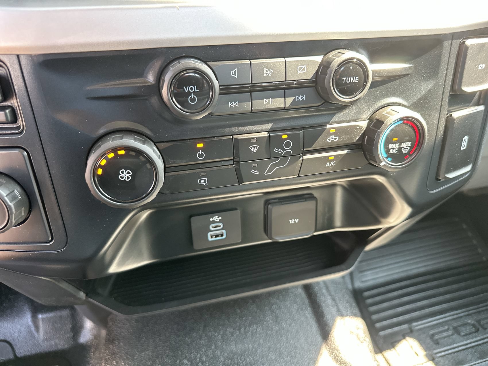 Used 2024 Ford F250 XL RWD image 18