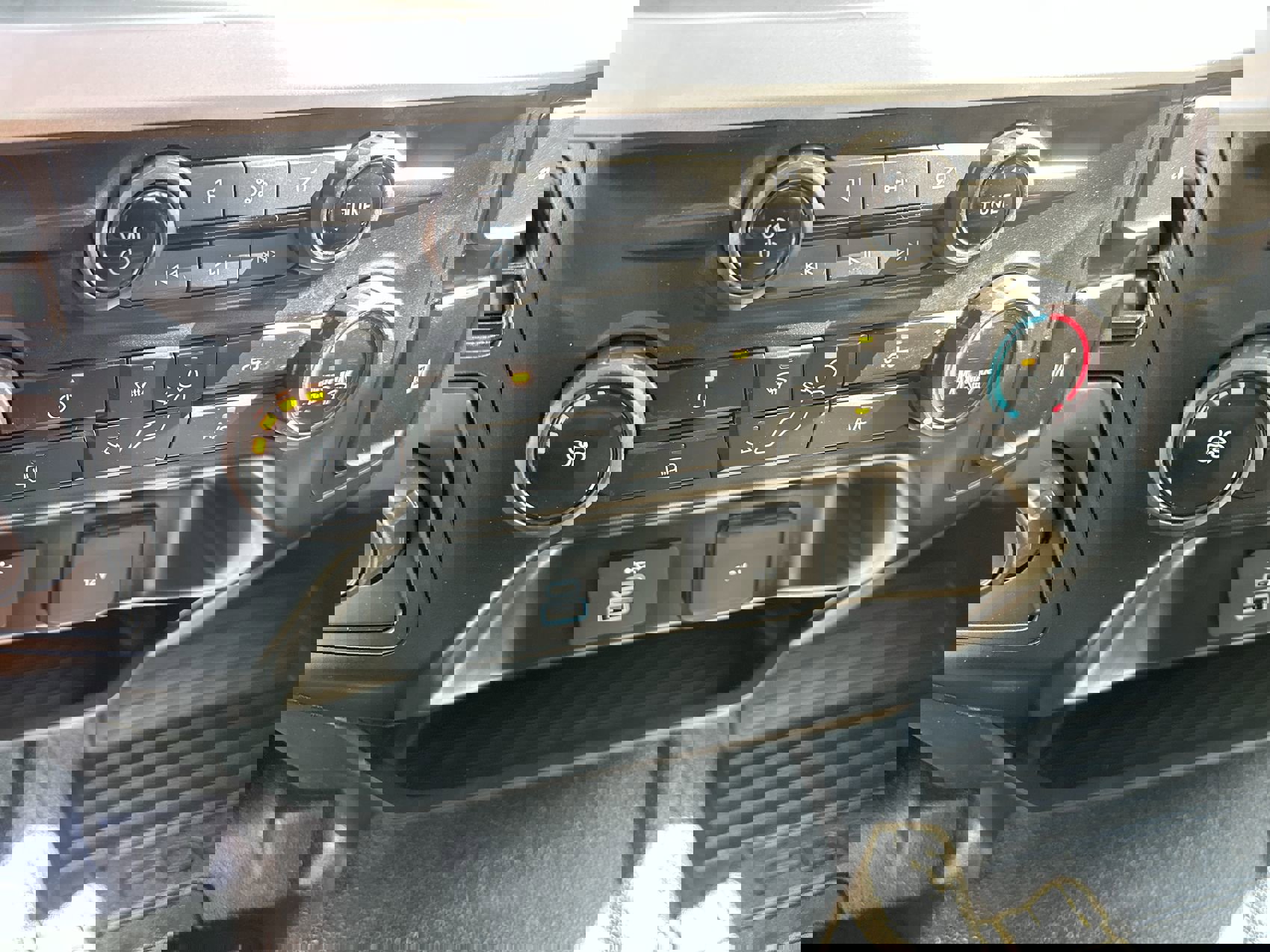 Used 2024 Ford F250 XL image 18