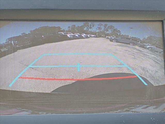 Used 2017 Toyota Camry LE image 13