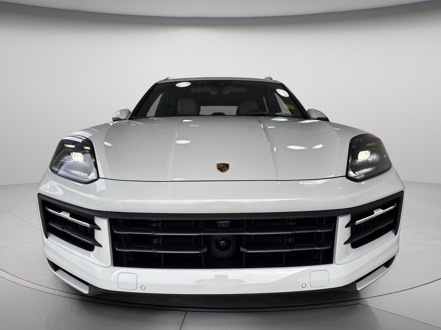 Used 2024 Porsche Cayenne image 5