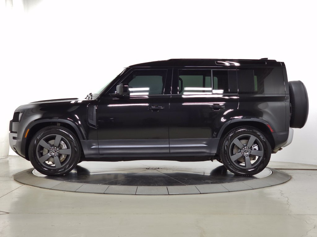 Certified 2025 Land Rover Defender 110 S AWD/4WD image 2