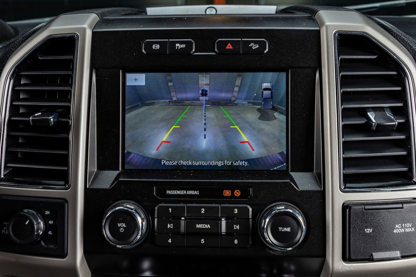 Used 2021 Ford F250 Lariat w/ Lariat Ultimate Package image 25