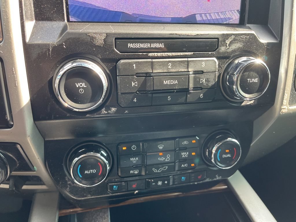 Used 2019 Ford F150 Lariat AWD/4WD image 37