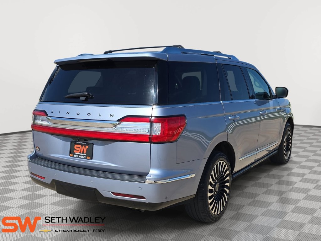Used 2021 Lincoln Navigator Black Label w/ Cargo Convenience Package AWD/4WD image 7