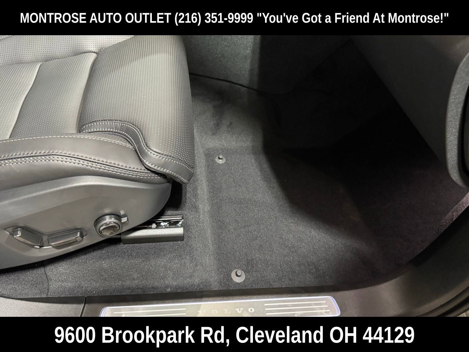 New 2026 Volvo XC90 B6 Ultra w/ Protection Package image 47