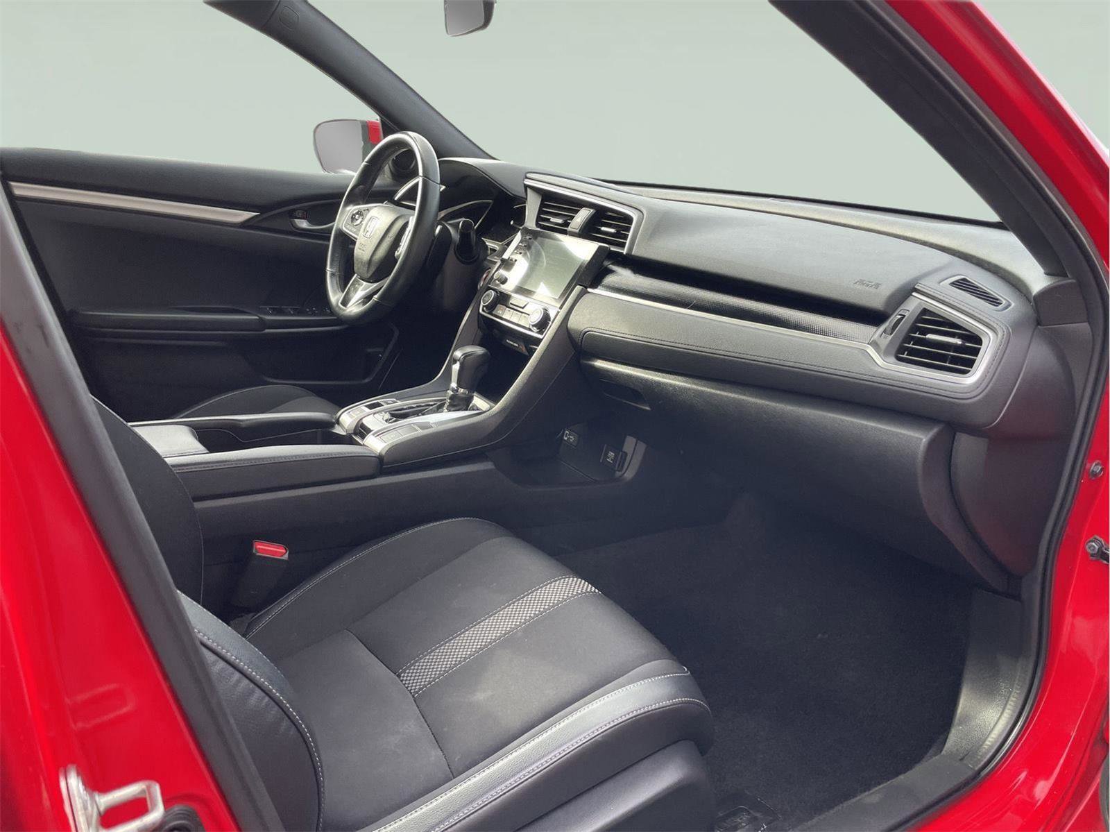 Used 2019 Honda Civic Sport image 22