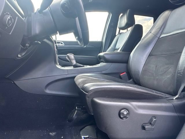 Used 2020 Jeep Grand Cherokee Altitude AWD/4WD image 16