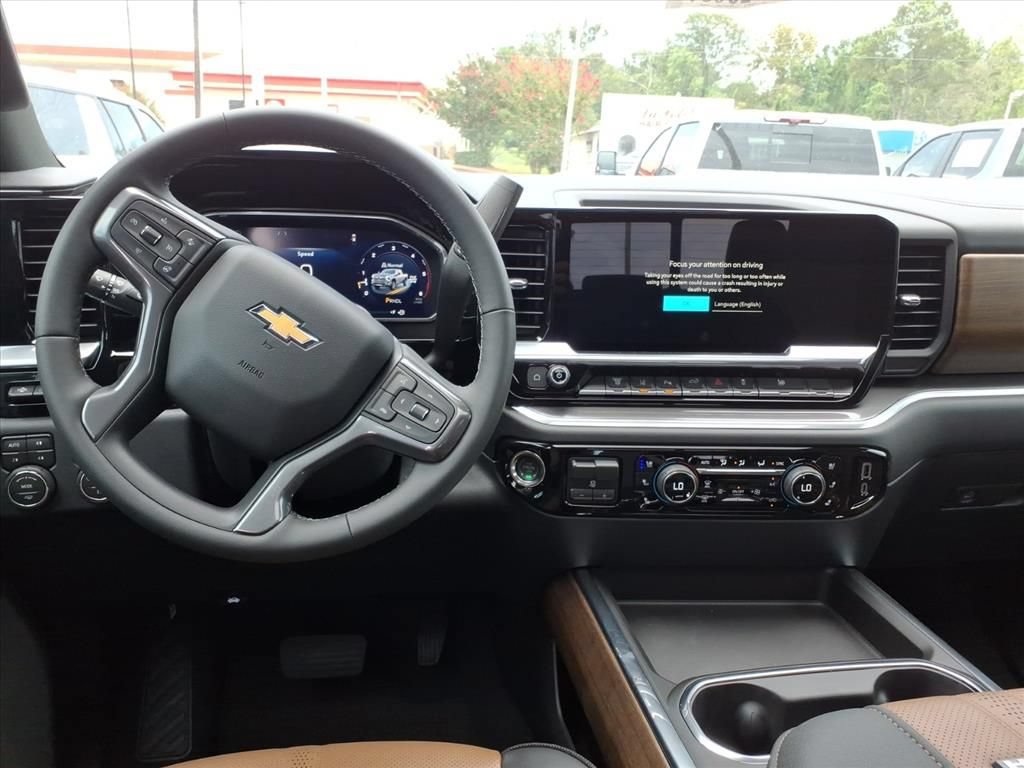New 2026 Chevrolet Silverado 2500 High Country w/ Technology Package AWD/4WD image 13