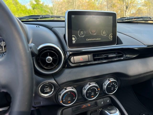 Used 2017 FIAT 124 Spider Lusso image 37