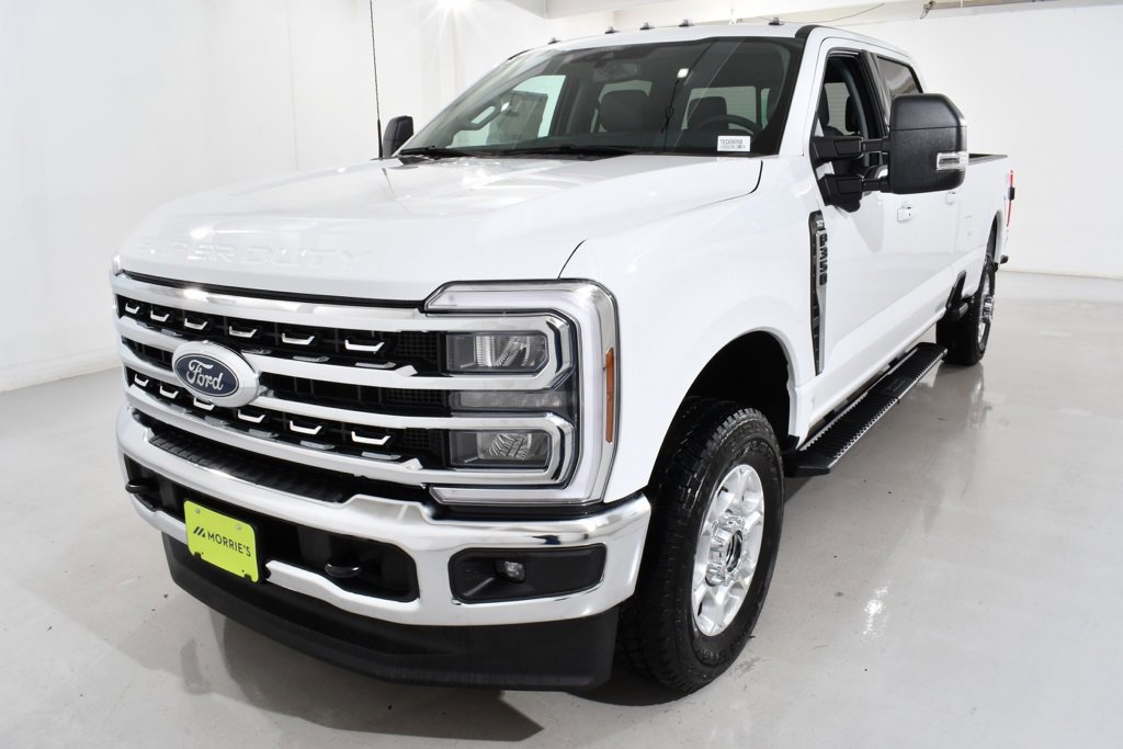 New 2026 Ford F350 XLT image 2
