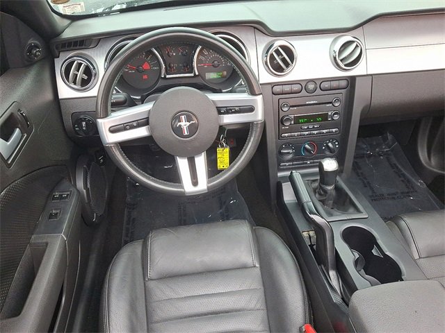 Used 2006 Ford Mustang GT image 11