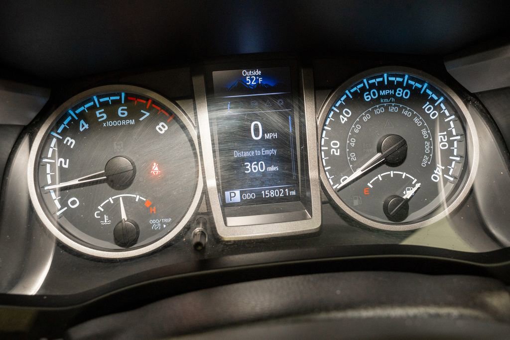 Used 2016 Toyota Tacoma SR5 image 15