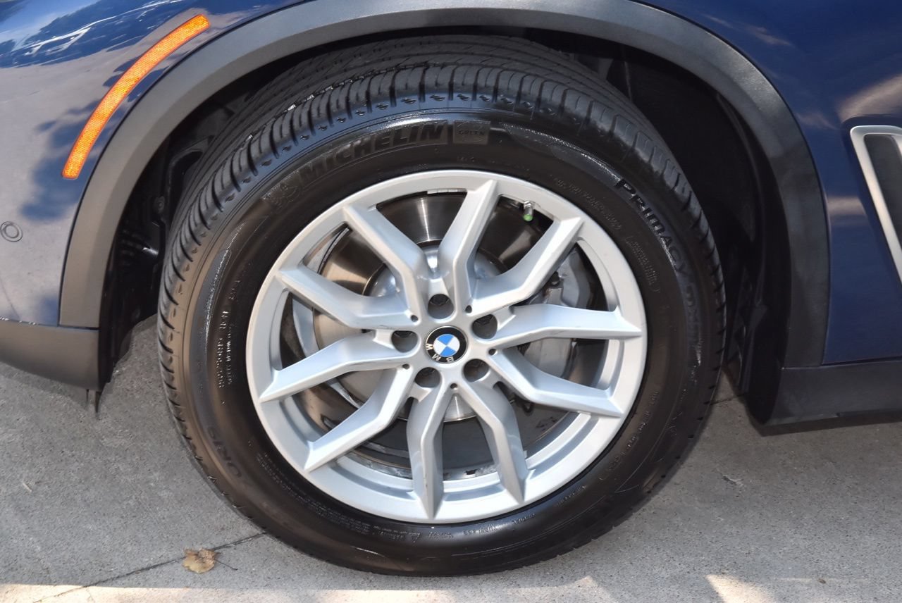 Used 2021 BMW X5 xDrive40i w/ Premium Package AWD/4WD image 37