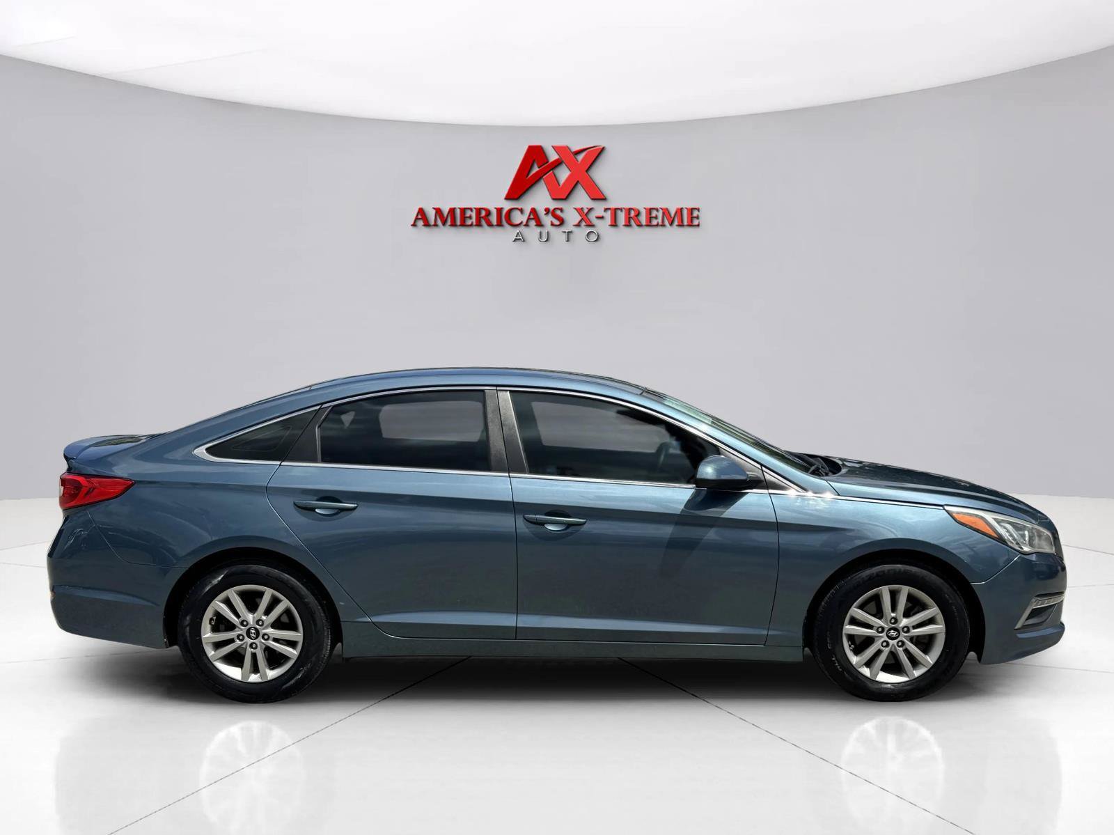 Used 2015 Hyundai Sonata SE FWD image 7