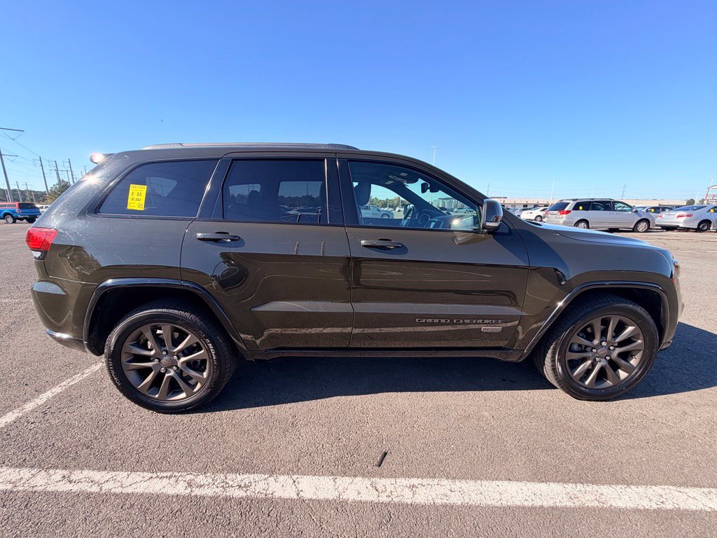 Used 2016 Jeep Grand Cherokee Limited 75th Anniversary AWD/4WD image 5