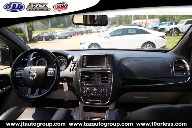 Used 2020 Dodge Grand Caravan SXT FWD image 16