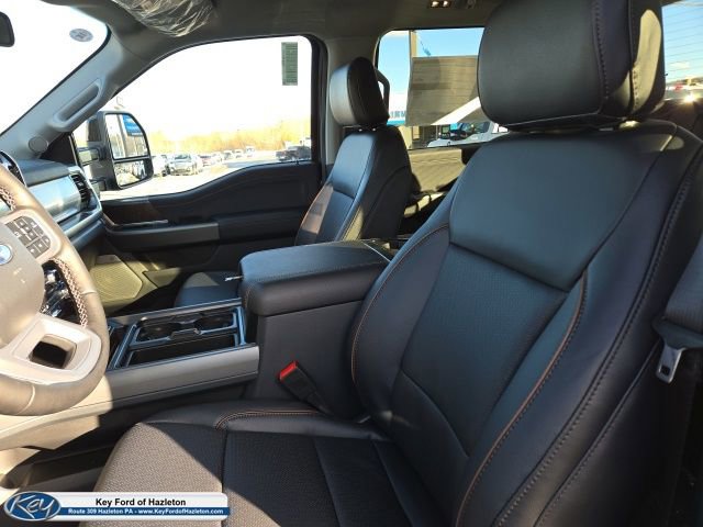 New 2026 Ford F350 Lariat w/ FX4 Off-Road Package image 87