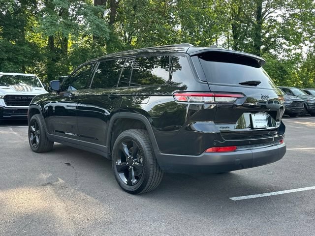 Used 2024 Jeep Grand Cherokee L Limited w/ Black Appearance Package AWD/4WD image 26