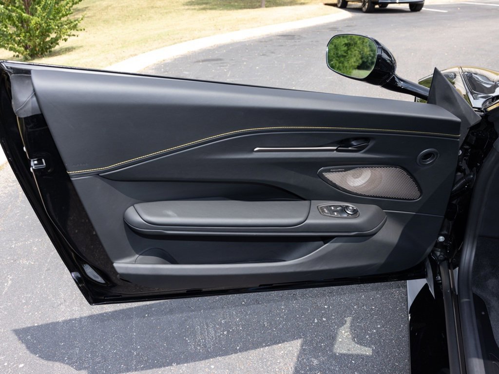 New 2026 Aston Martin V8 Vantage Coupe image 18