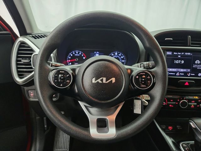 Used 2022 Kia Soul LX FWD image 12