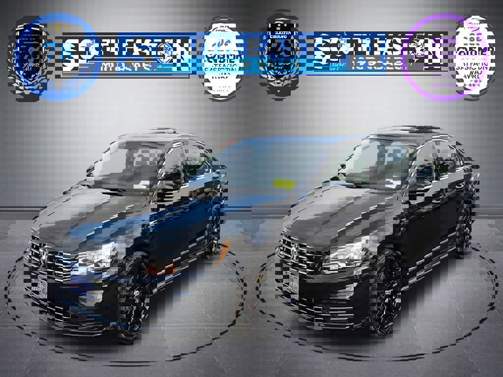 Used 2017 Volkswagen Passat 1.8T R-Line image 1