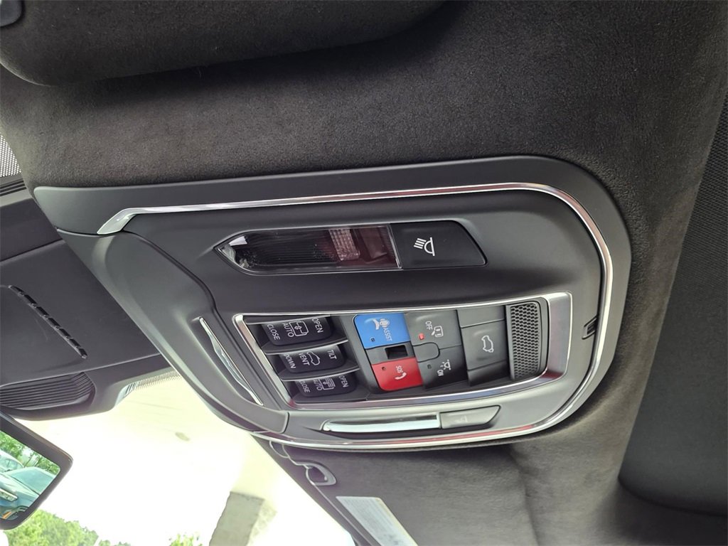 New 2025 Jeep Wagoneer Launch Edition image 45