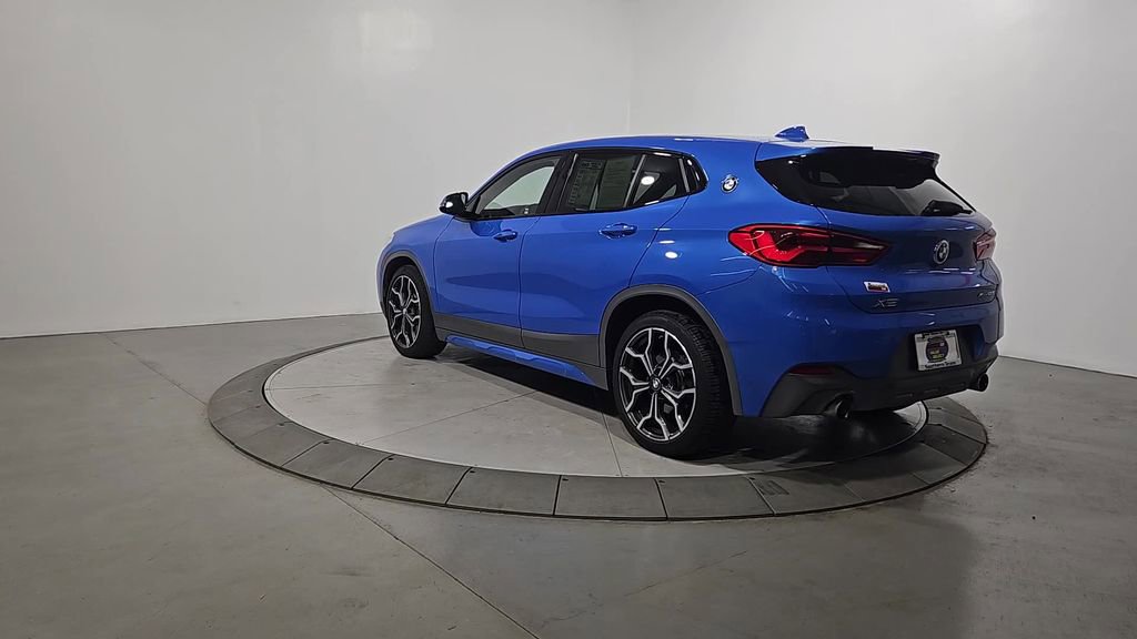 Used 2018 BMW X2 xDrive28i w/ M SportX Package AWD/4WD image 3