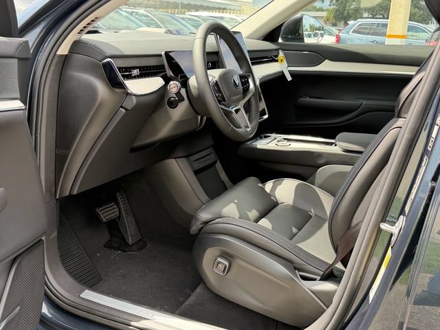 New 2026 Volvo EX90 Ultra AWD/4WD image 13