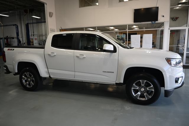Used 2019 Chevrolet Colorado Z71 AWD/4WD image 4