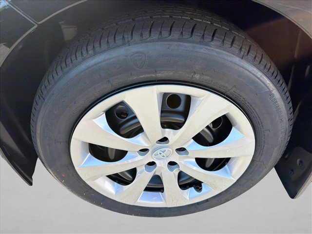 New 2027 Toyota Corolla LE FWD image 11