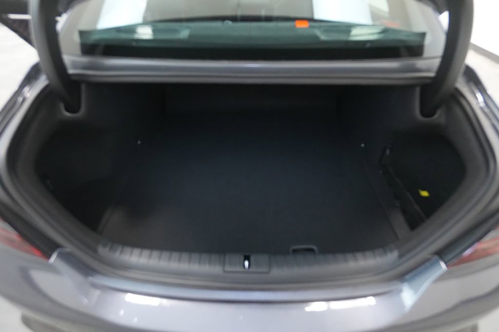 New 2026 Genesis G70 3.3T Prestige image 25