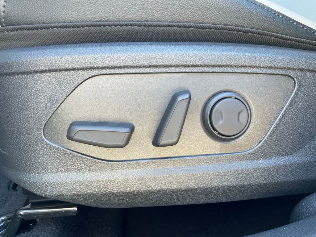 New 2026 Kia Sportage EX w/ EX Panorama Roof Package image 11