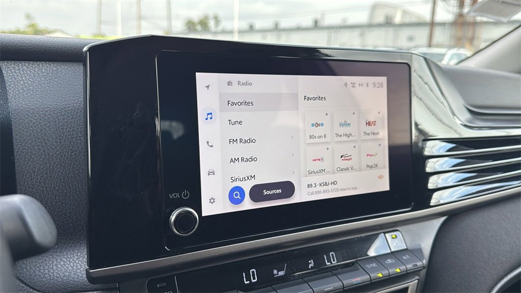 Used 2025 Toyota Camry LE image 22