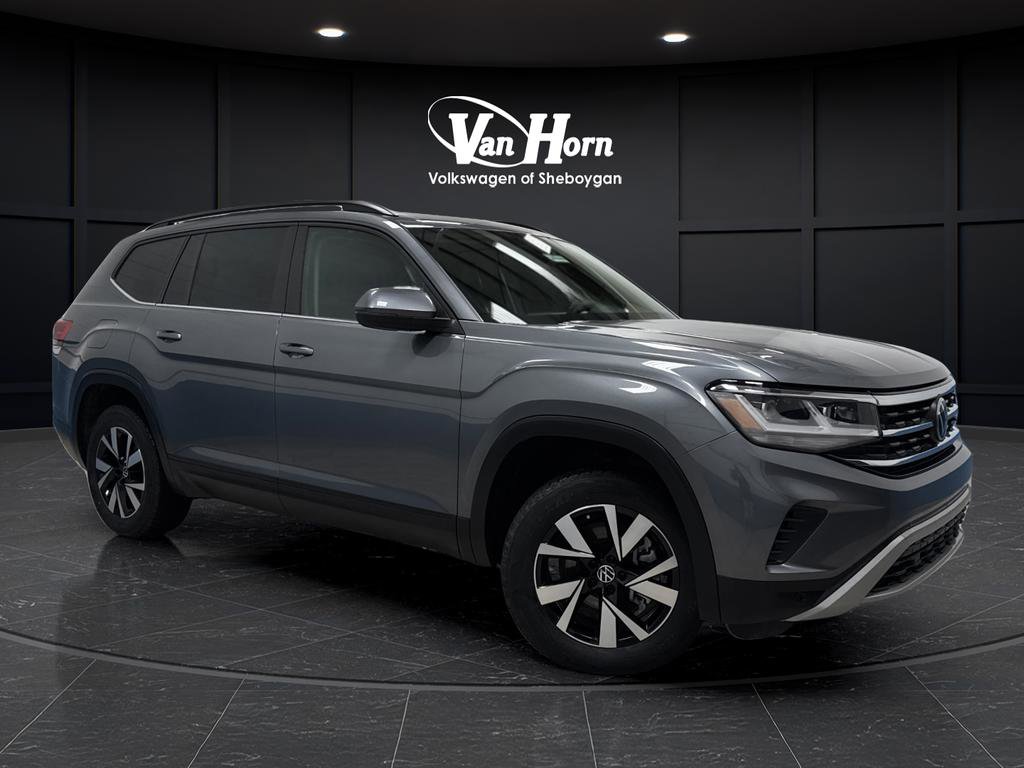 Used 2023 Volkswagen Atlas SE w/ Panoramic Sunroof Package image 40