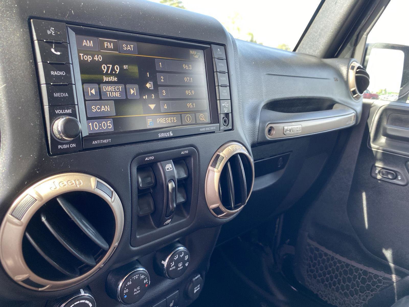 Used 2016 Jeep Wrangler Unlimited Sahara AWD/4WD image 25