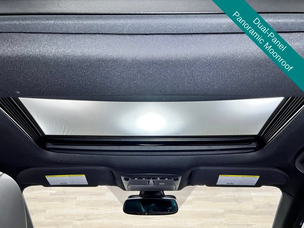 Used 2022 Nissan Maxima SR w/ Sport Mat Group FWD image 4