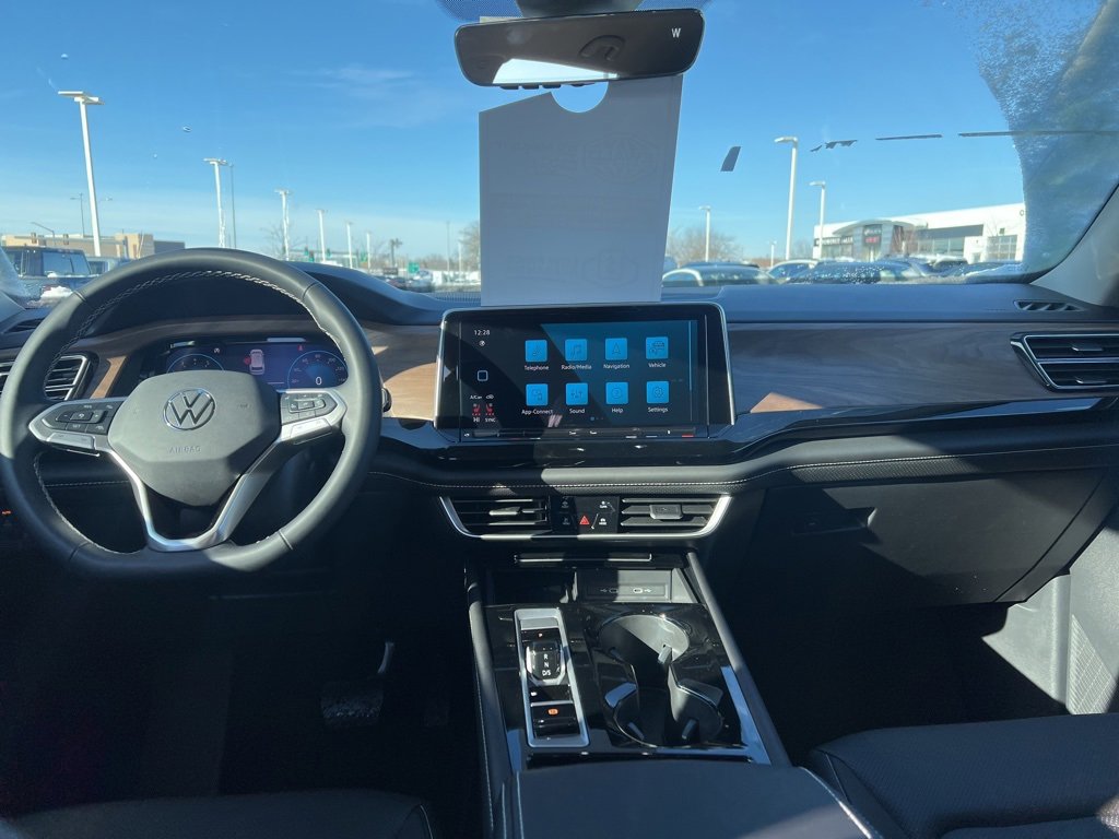 New 2026 Volkswagen Atlas SE image 20