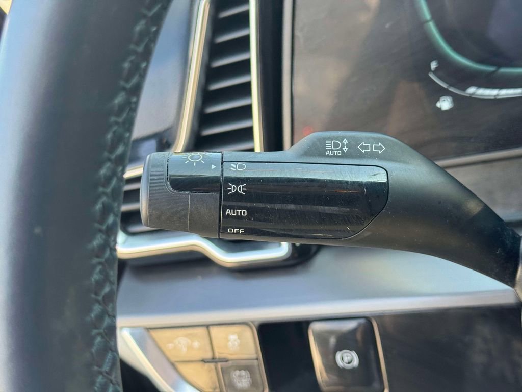 Used 2023 Kia Sportage EX AWD/4WD image 20