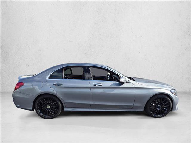 Used 2015 Mercedes-Benz C 300 Sedan image 4