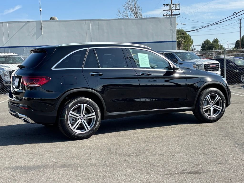 Used 2021 Mercedes-Benz GLC 300 image 4