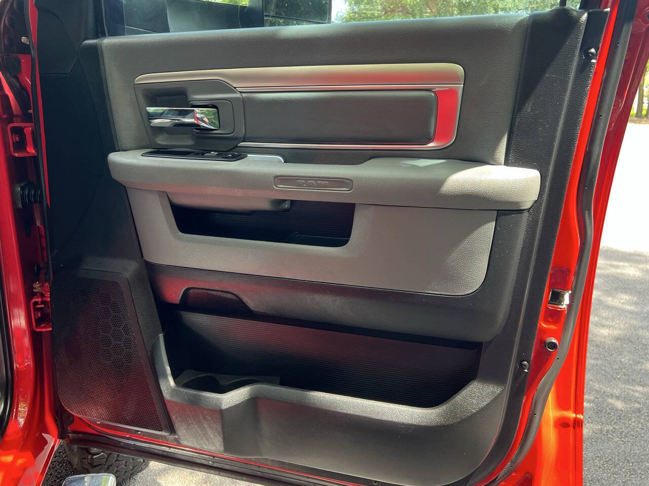 Used 2018 RAM 3500 Lone Star AWD/4WD image 22