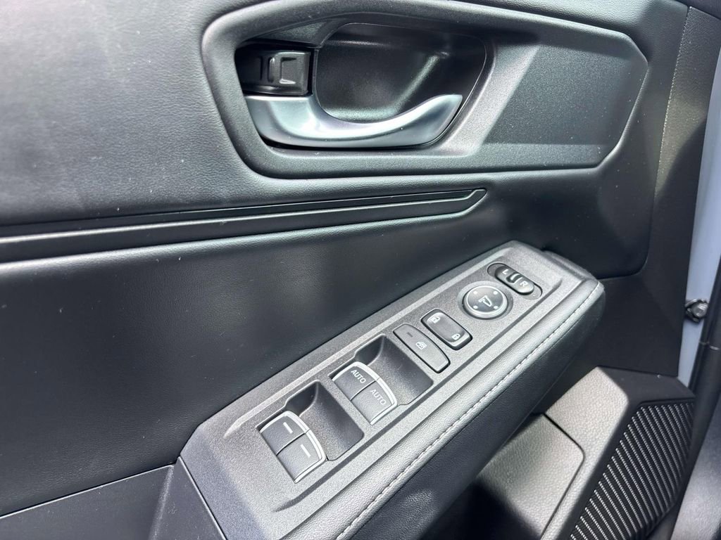 Used 2023 Honda Accord Sport image 16