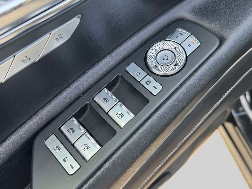 Used 2023 Genesis GV80 3.5T w/ Prestige Package image 16