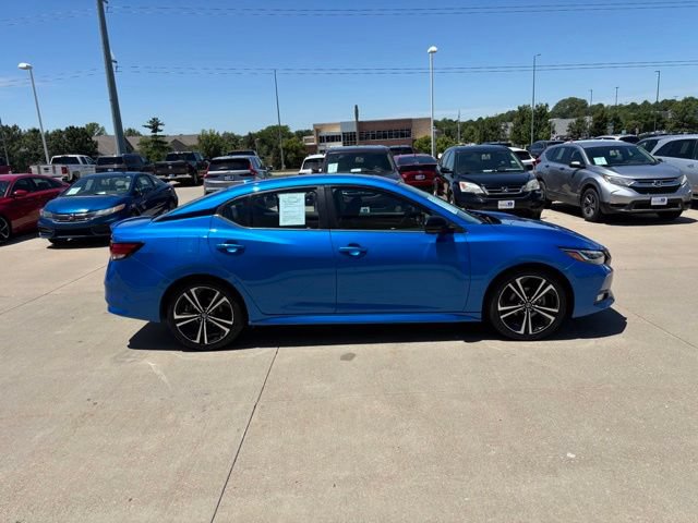 Used 2023 Nissan Sentra SR w/ SR Premium Package FWD image 4