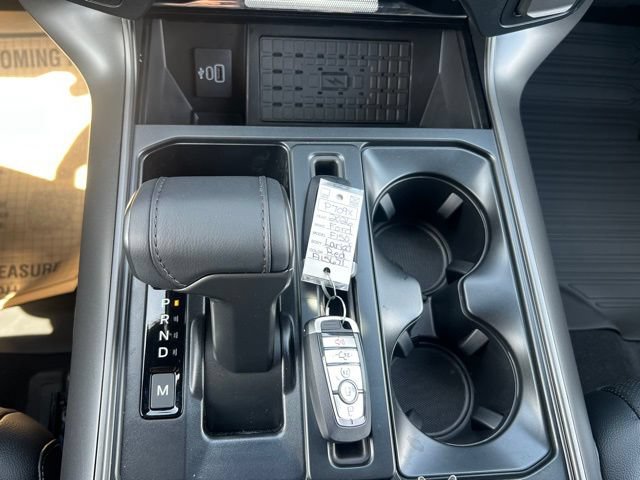Used 2026 Ford F150 Lariat w/ Equipment Group 502A High AWD/4WD image 24