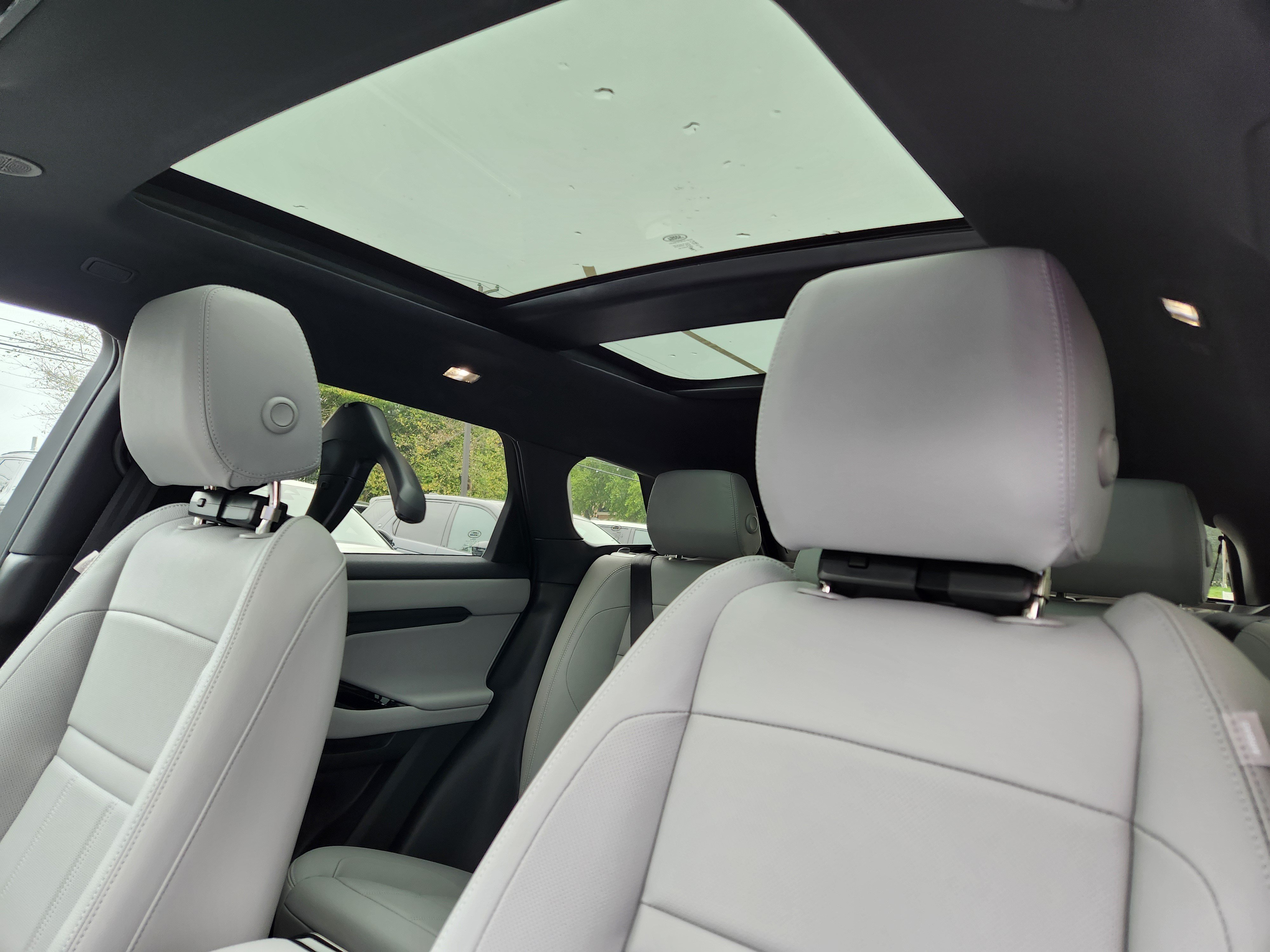 New 2026 Land Rover Range Rover Evoque S AWD/4WD image 10
