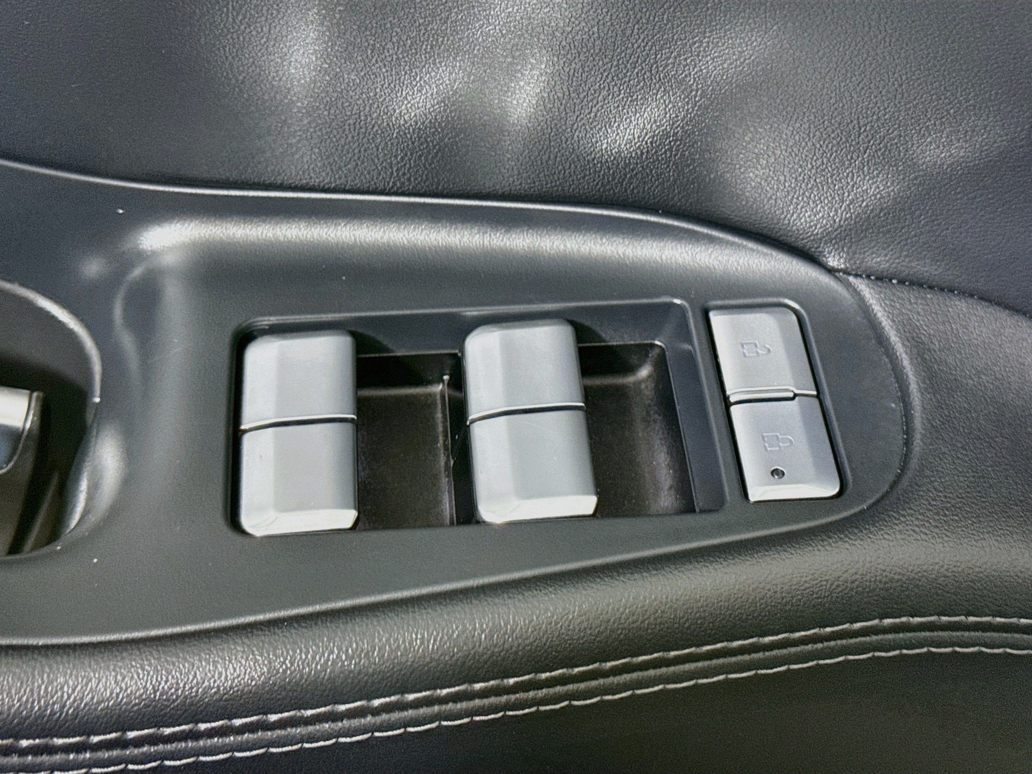 Used 2025 Lincoln Navigator Reserve AWD/4WD image 24